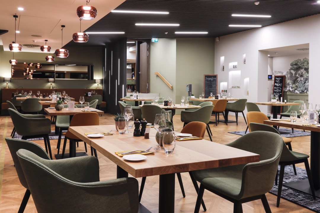 Restaurant Konzeptsaal Schreinerei Luxembourg