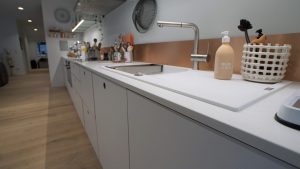 Küche weiß Konzeptsaal Schreinerei Luxembourg